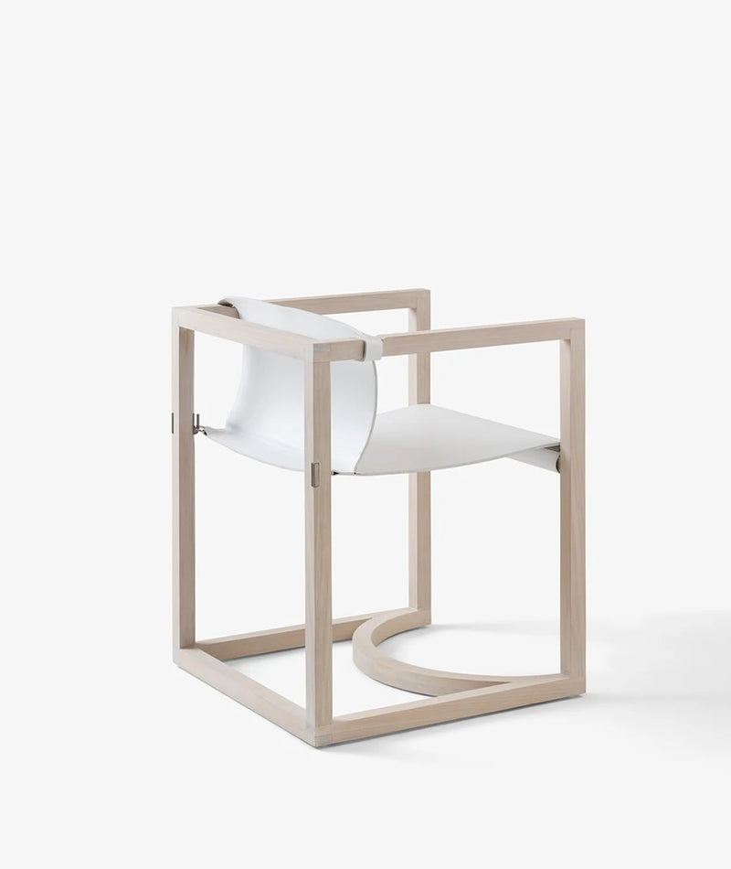 Capa Chair