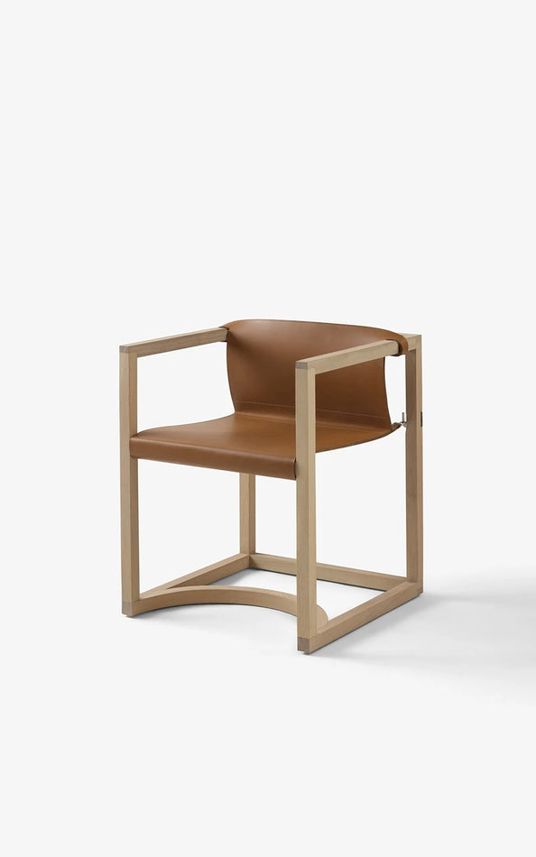 Capa Chair