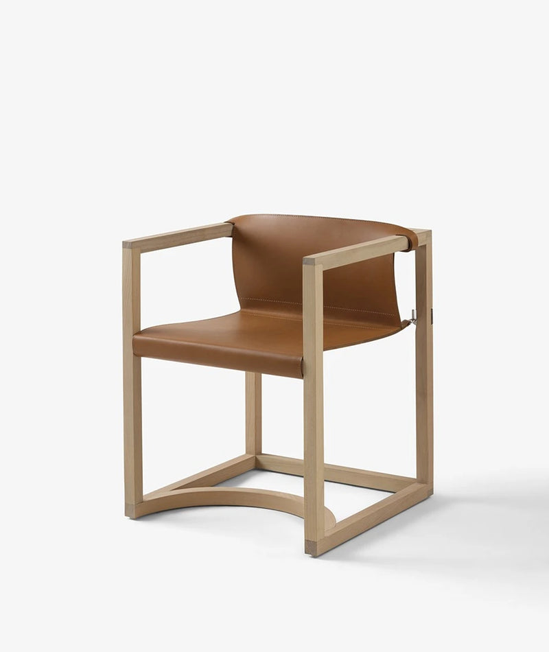Capa Chair