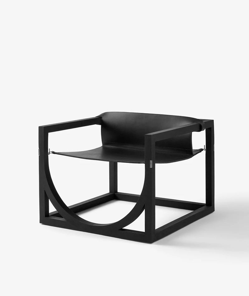 Capa Lounge Chair