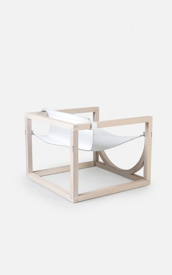 Capa Lounge Chair