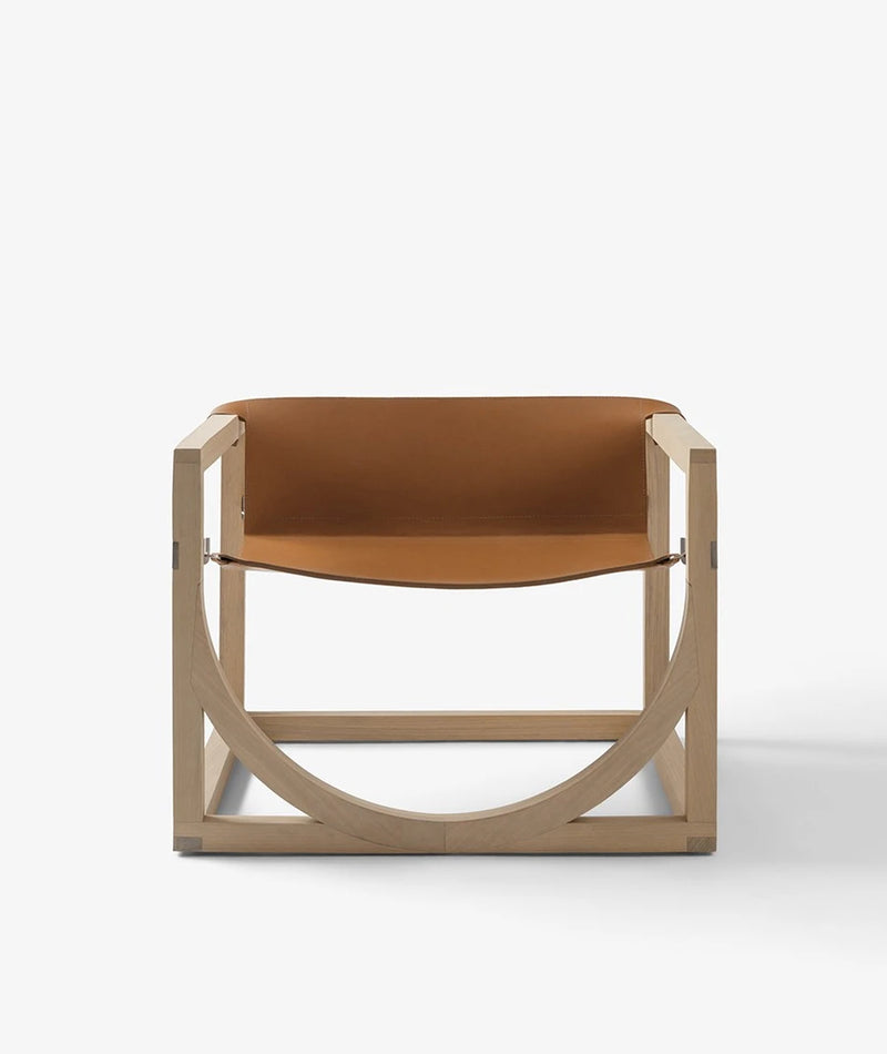 Capa Lounge Chair