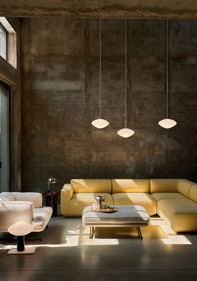 Develius Sofa EV1–EV2
