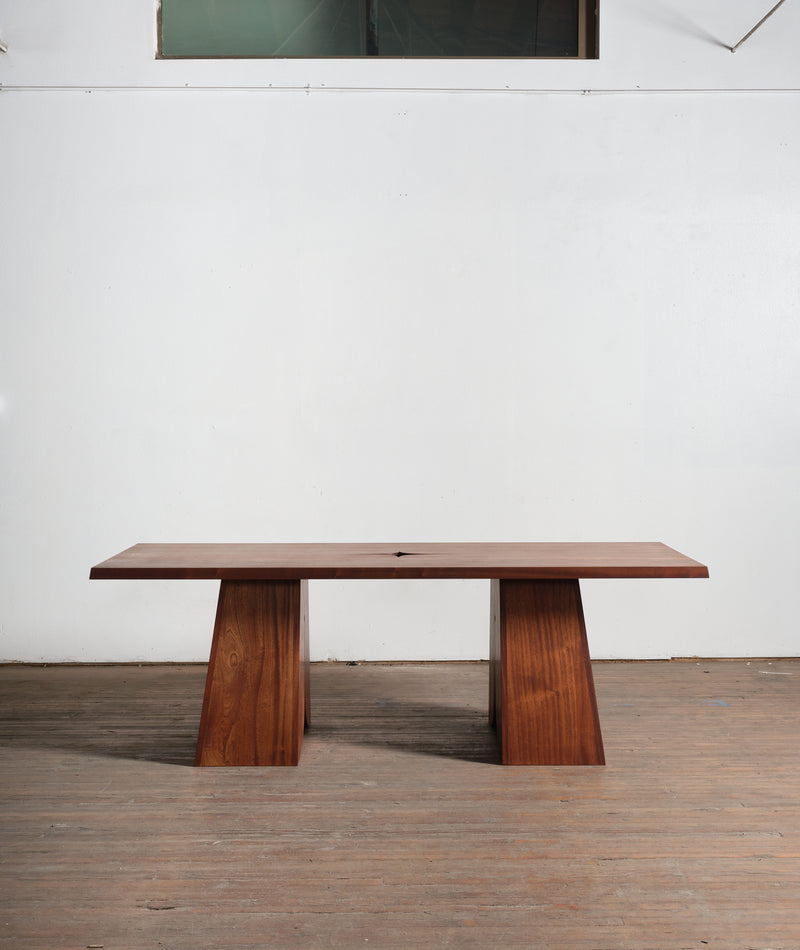 Angeles (Brutes Table)