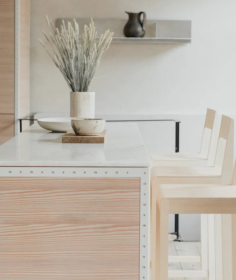 Bar Chair 01
