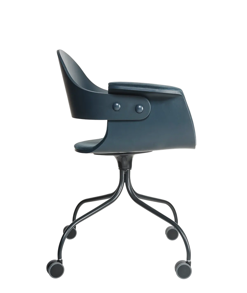 Showtime Chair