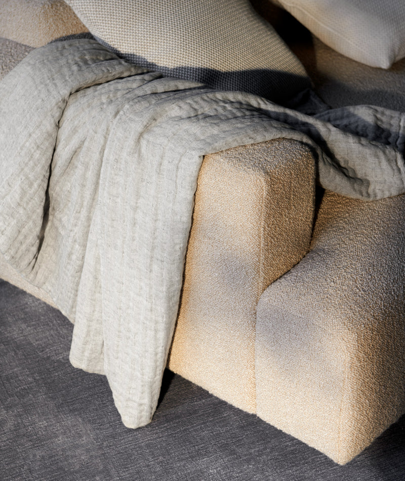 Collect | Throw SC81