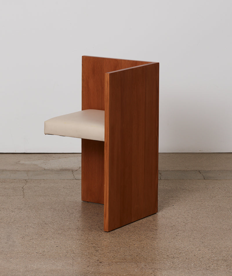 C Chair
