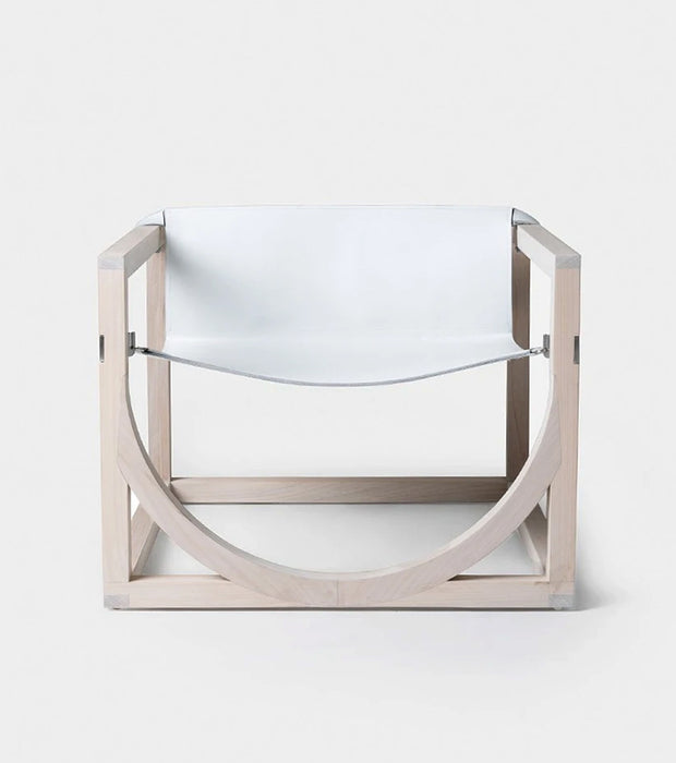 Capa Lounge Chair