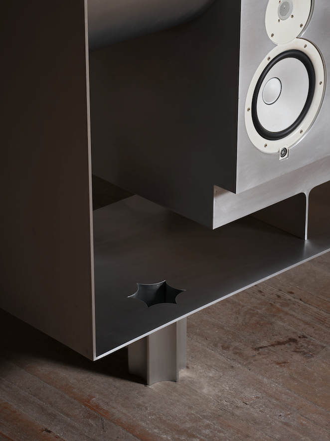 Credenza (Aluminum)