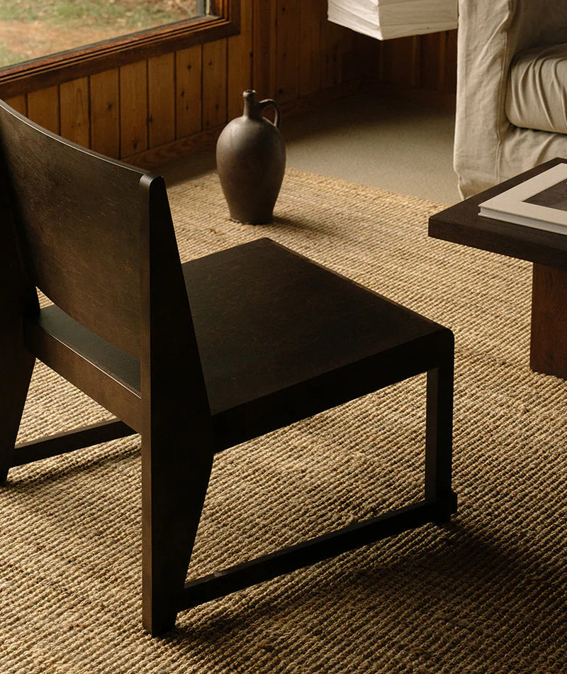 Easy Chair 01