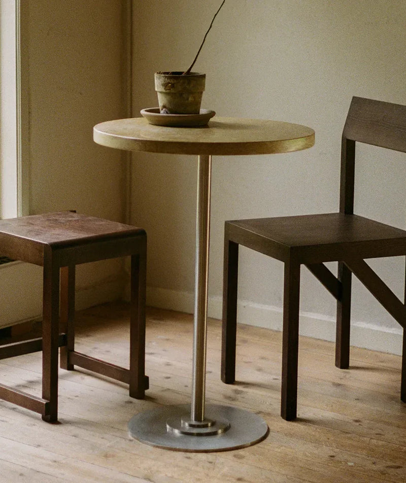 Low Stool 01