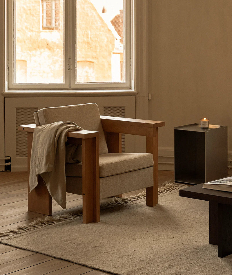 Symmetry Lounge Chair