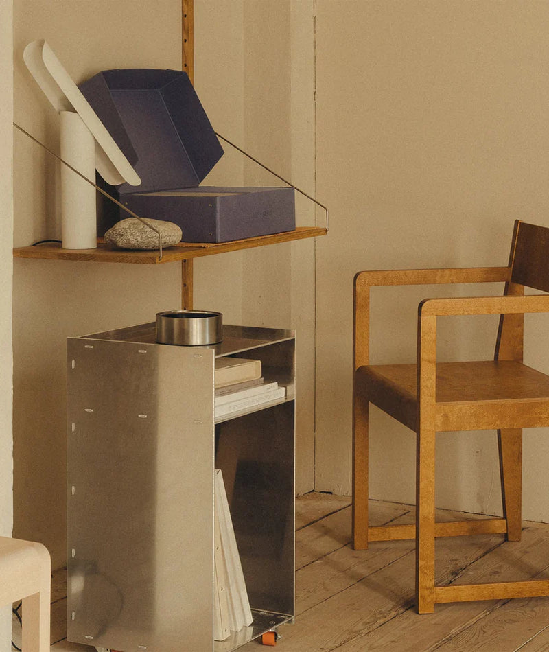 Armrest Chair 01