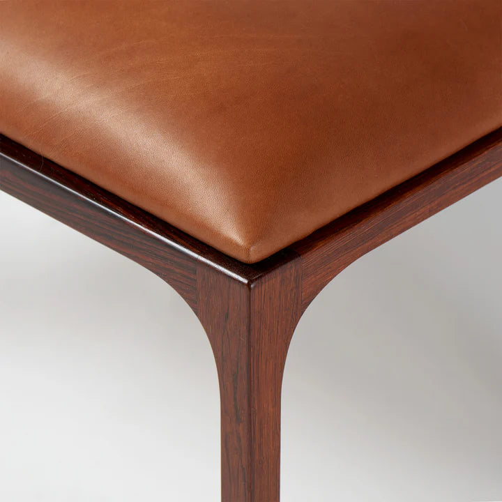 Entre Stool