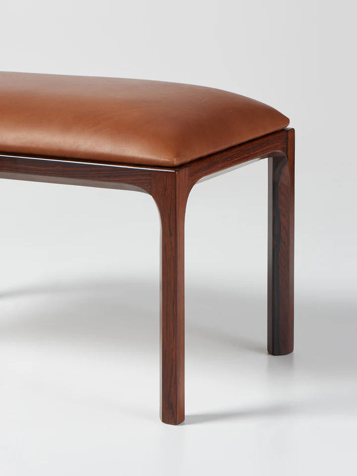 Entre Stool