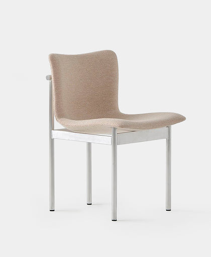 Cadre Chair