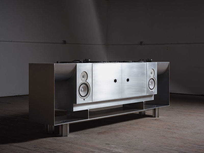 Credenza (Aluminum)