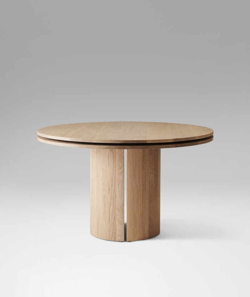 Luz Dining Table