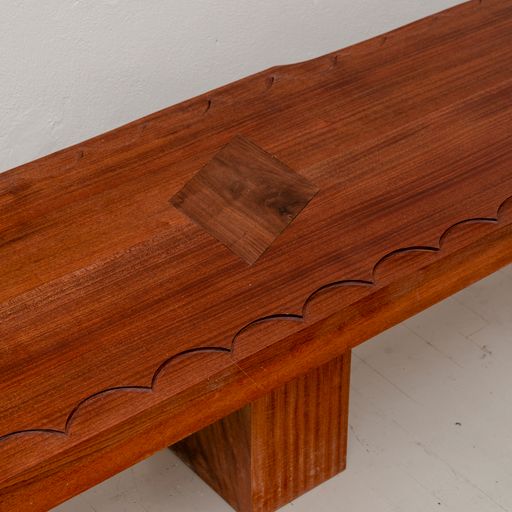 Scalloped Bench