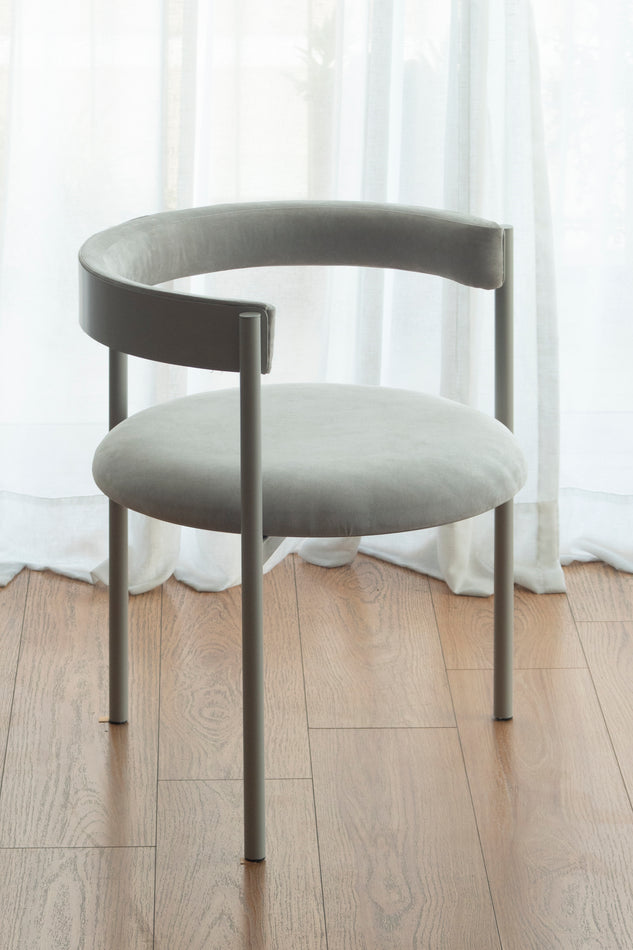 Aro chair