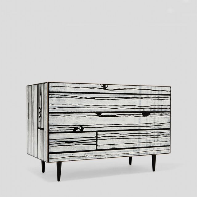 Wrongwoods Chest of Drawers