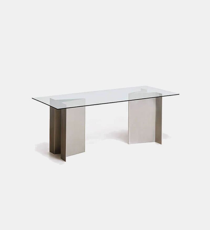 Pica Table