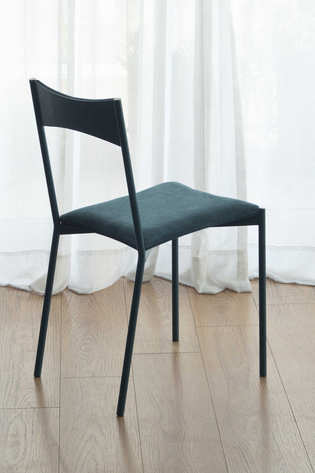 Tensa chair Upholstered